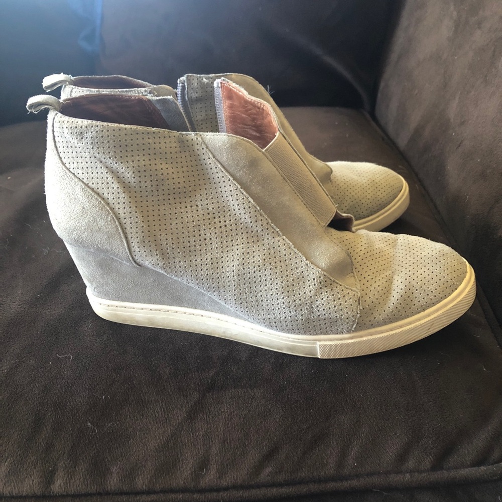 Wedges - Picture 2 of 7